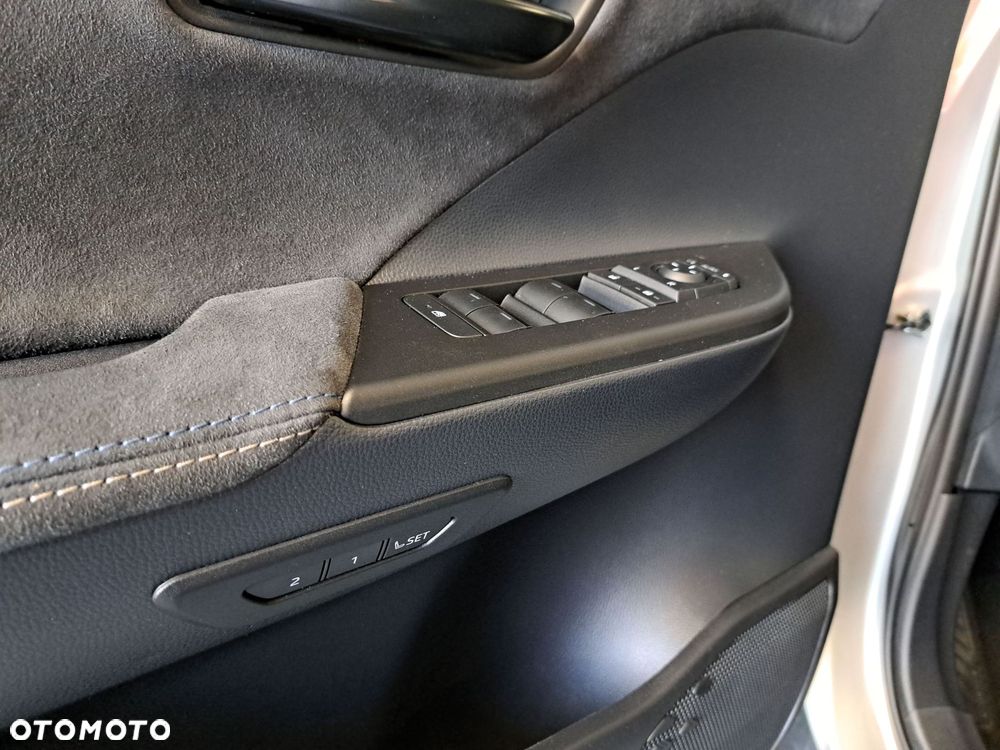 Toyota C-HR 1.8 Hybrid Executive - 33