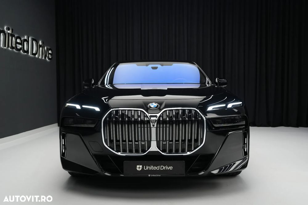 BMW Seria 7 740d xDrive MHEV - 2