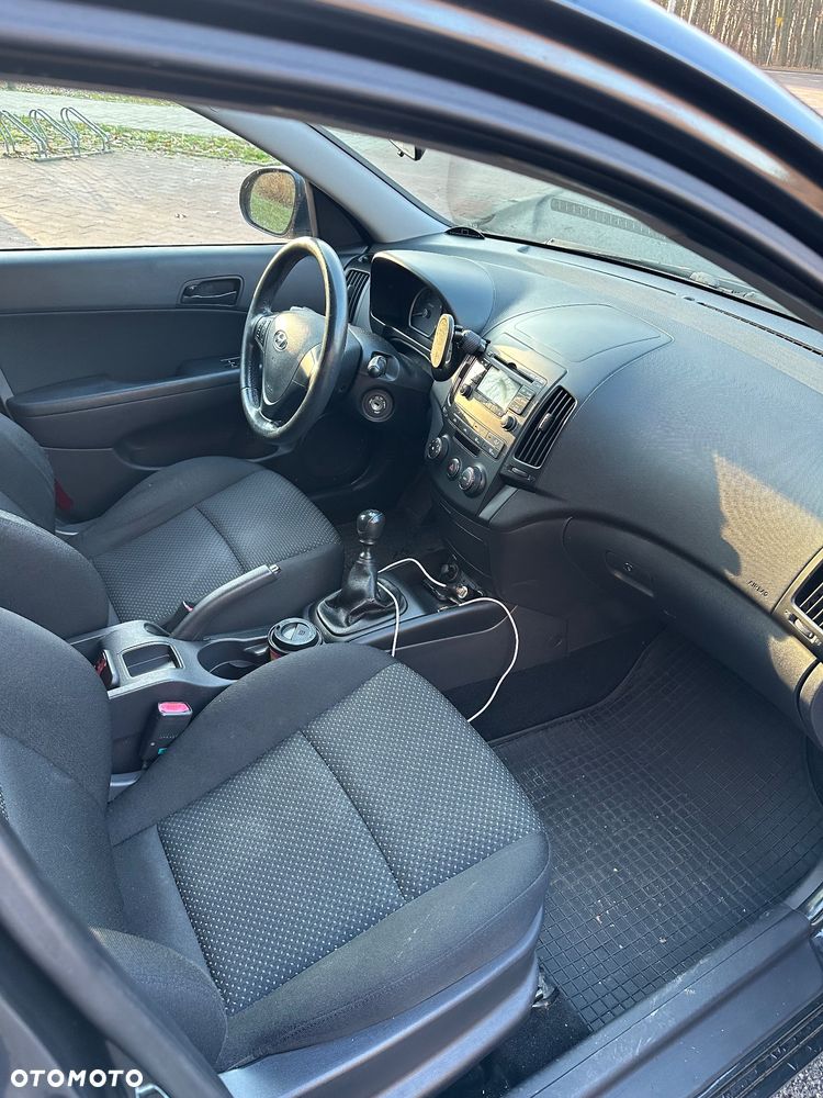 Hyundai i30 1.4 Base - 7