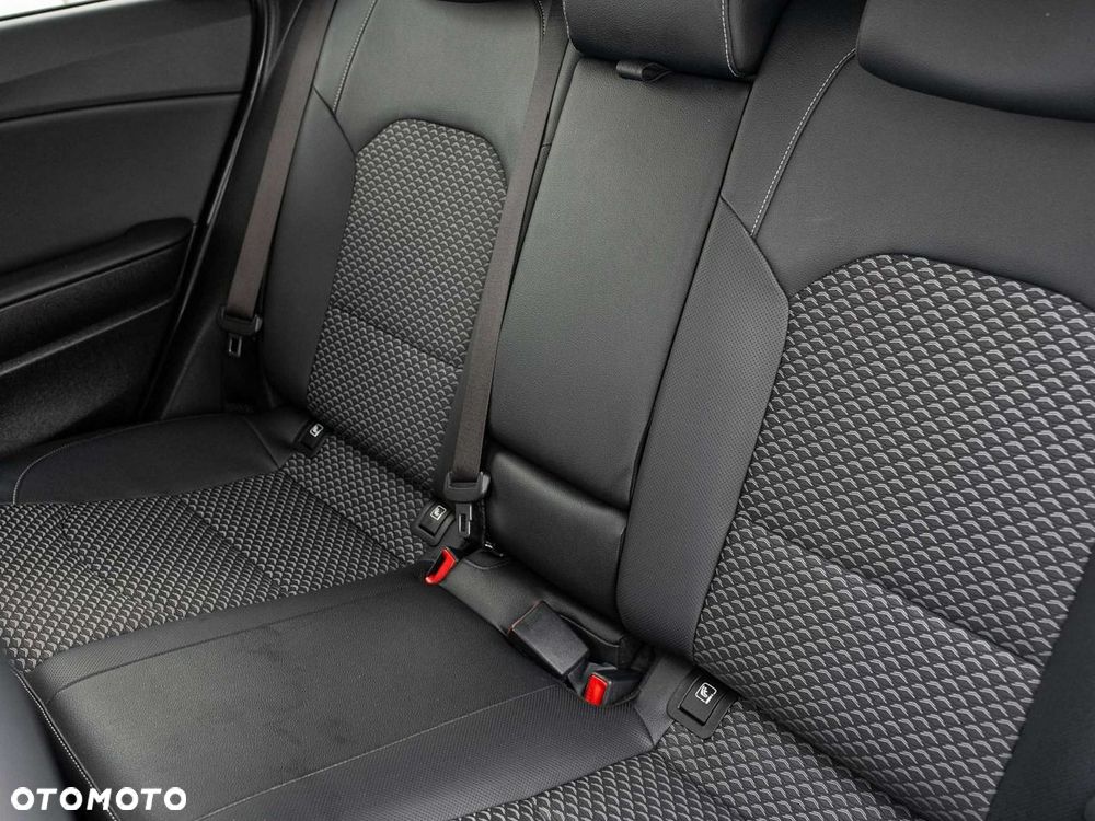 Kia Ceed 1.5 T-GDI L - 23