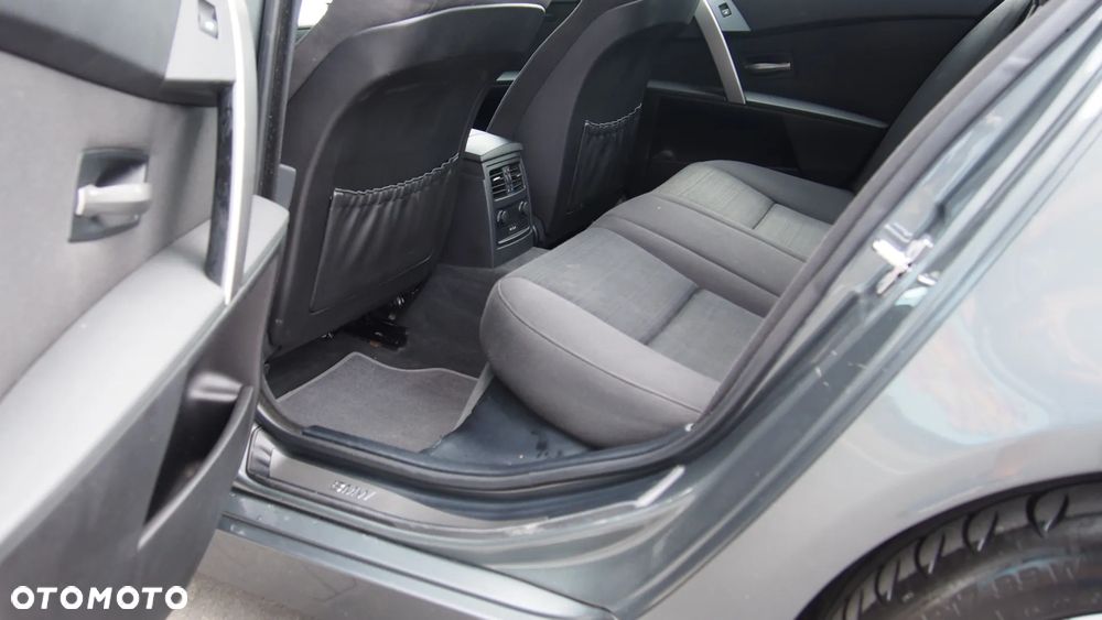 BMW Seria 5 - 25