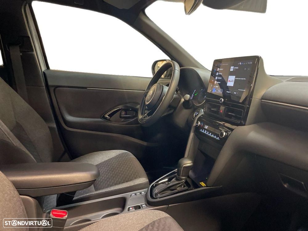 Toyota Yaris Cross 1.5 HDF Square Collection - 6