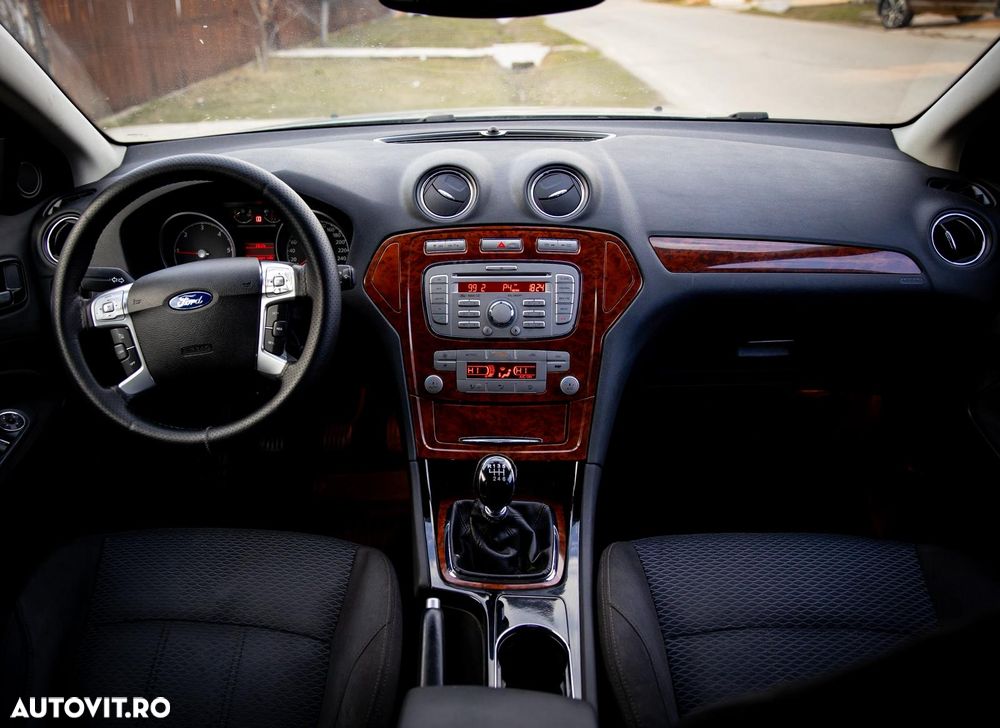 Ford Mondeo 1.8 TDCi Trend - 3