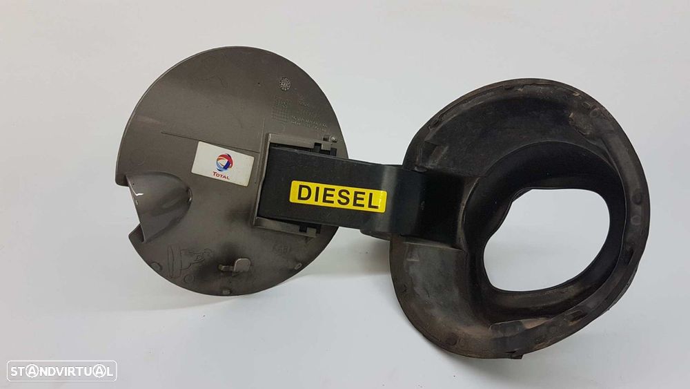 TAMPA DE COMBUSTÍVEL PEUGEOT 208 1.4 HDI FAP - 6