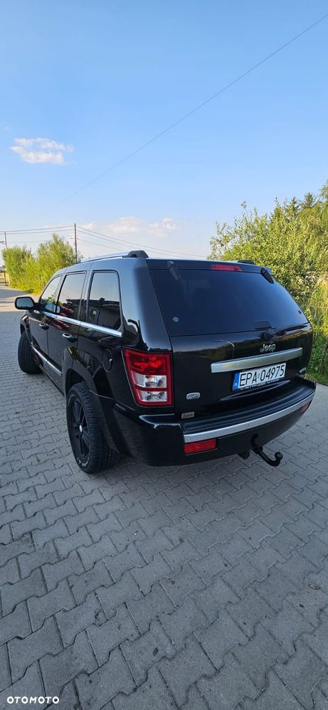 Jeep Cherokee - 1