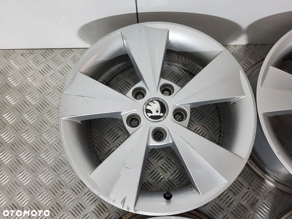 Skoda Octavia III Felgi Aluminiowe 16 5x112 - 4