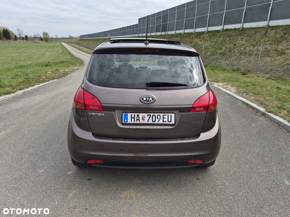 Kia Venga 1.6 CVVT Platinum Edition - 19