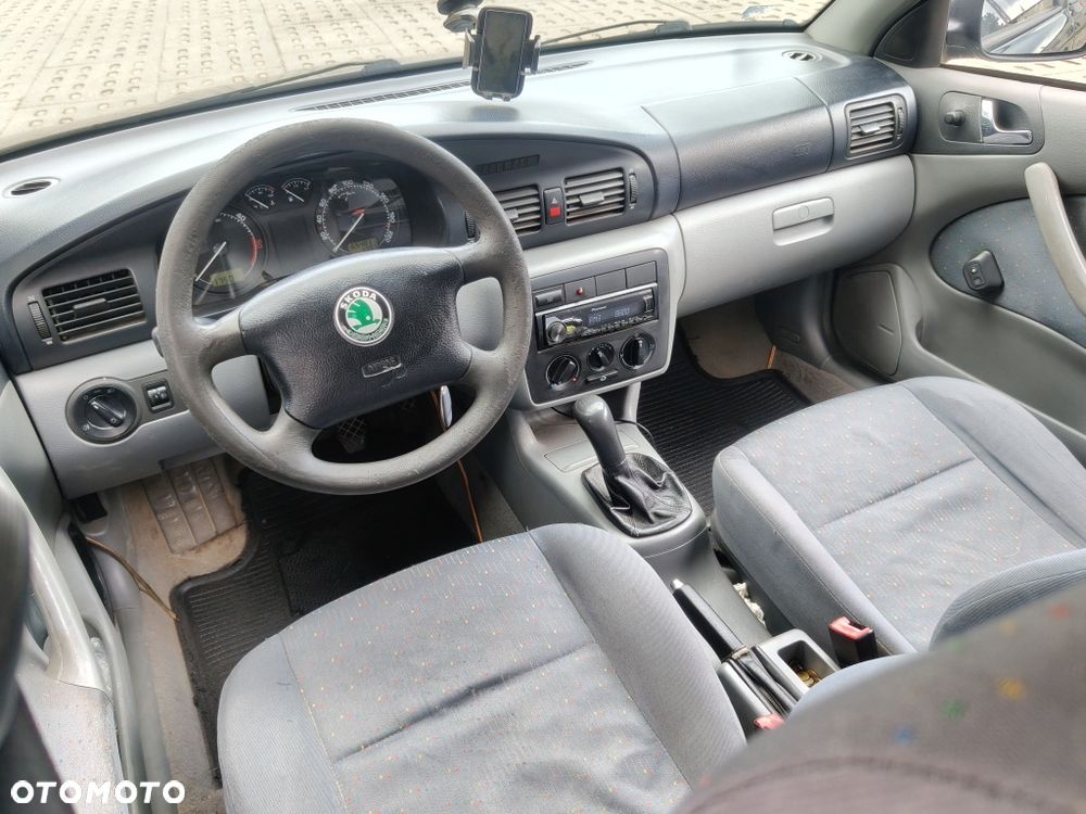 Skoda Octavia - 8