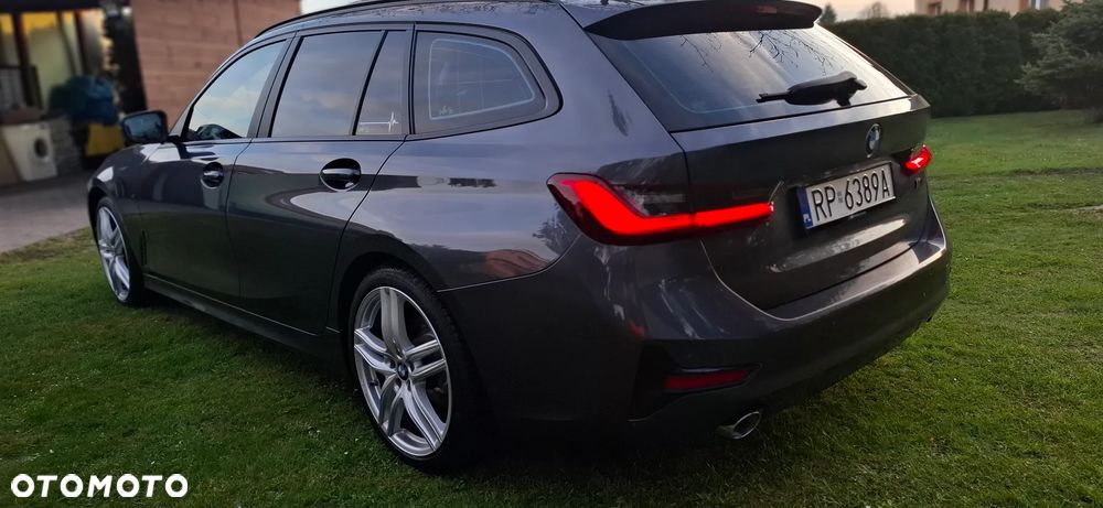 BMW Seria 3 318d Business Edition - 3