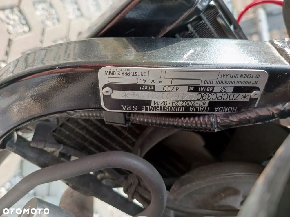 Honda CBF - 29