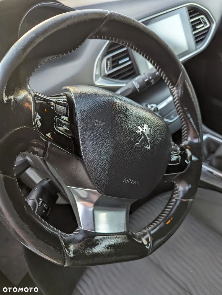 Peugeot 308 1.6 HDi Active - 21