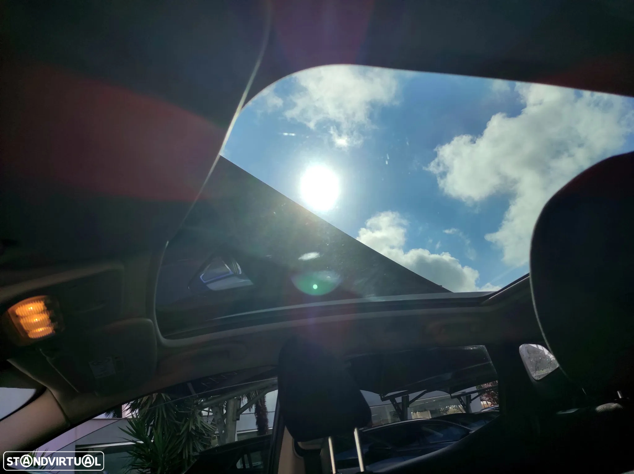 Nissan Qashqai 1.5 dCi N-Connecta 18 - 12