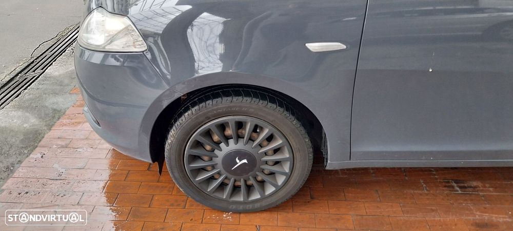 Lancia Ypsilon 1.2 S&S Gold - 2