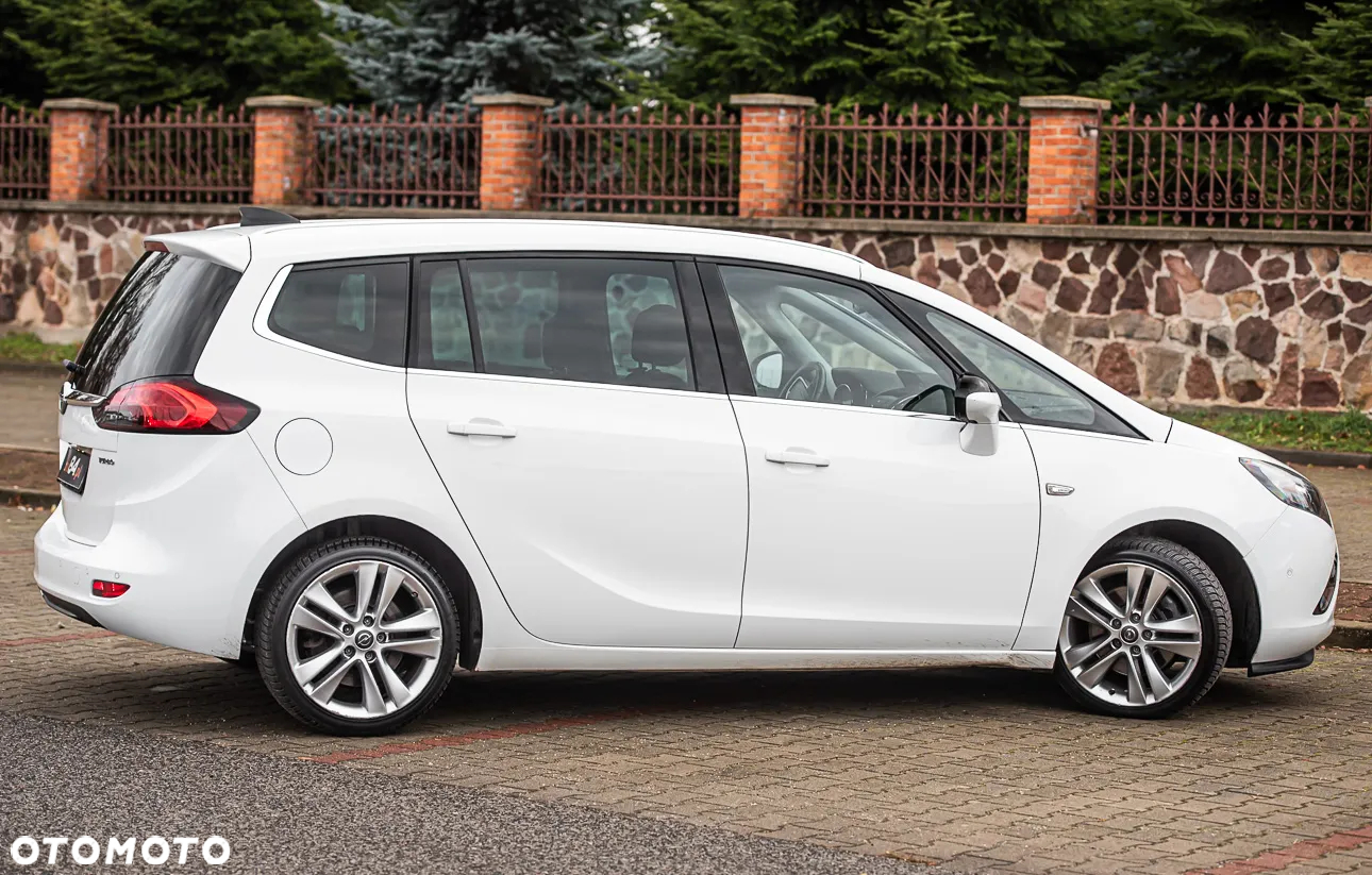 Opel Zafira - 13