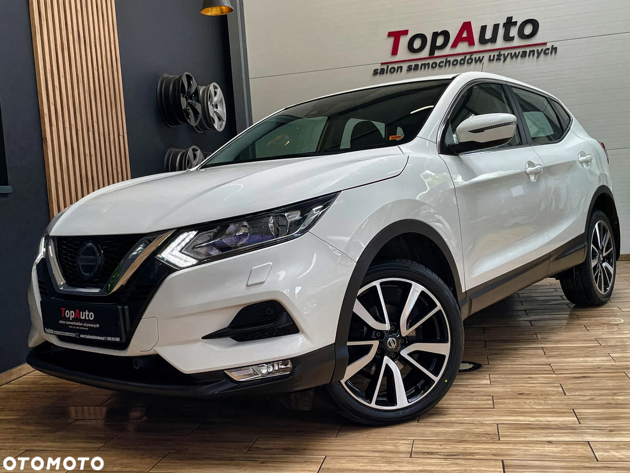 Nissan Qashqai 1.3 DIG-T Visia - 17