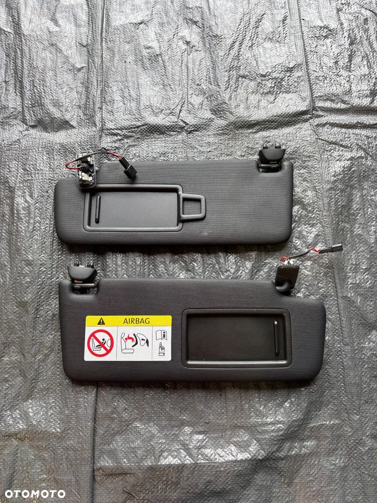 Skoda Octavia IV daszek osłona przecwisłoneczna prawa lewa czarne - 1