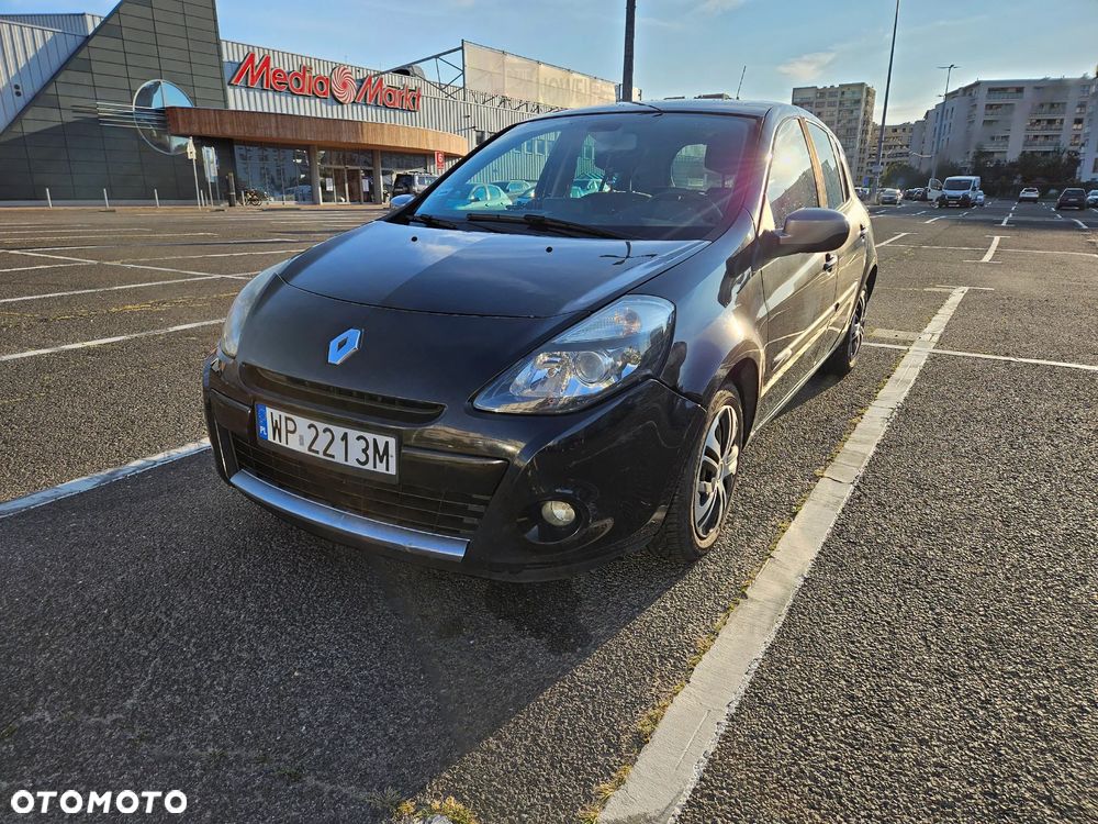 Renault Clio - 1