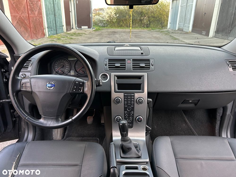Volvo V50 1.6D - 12