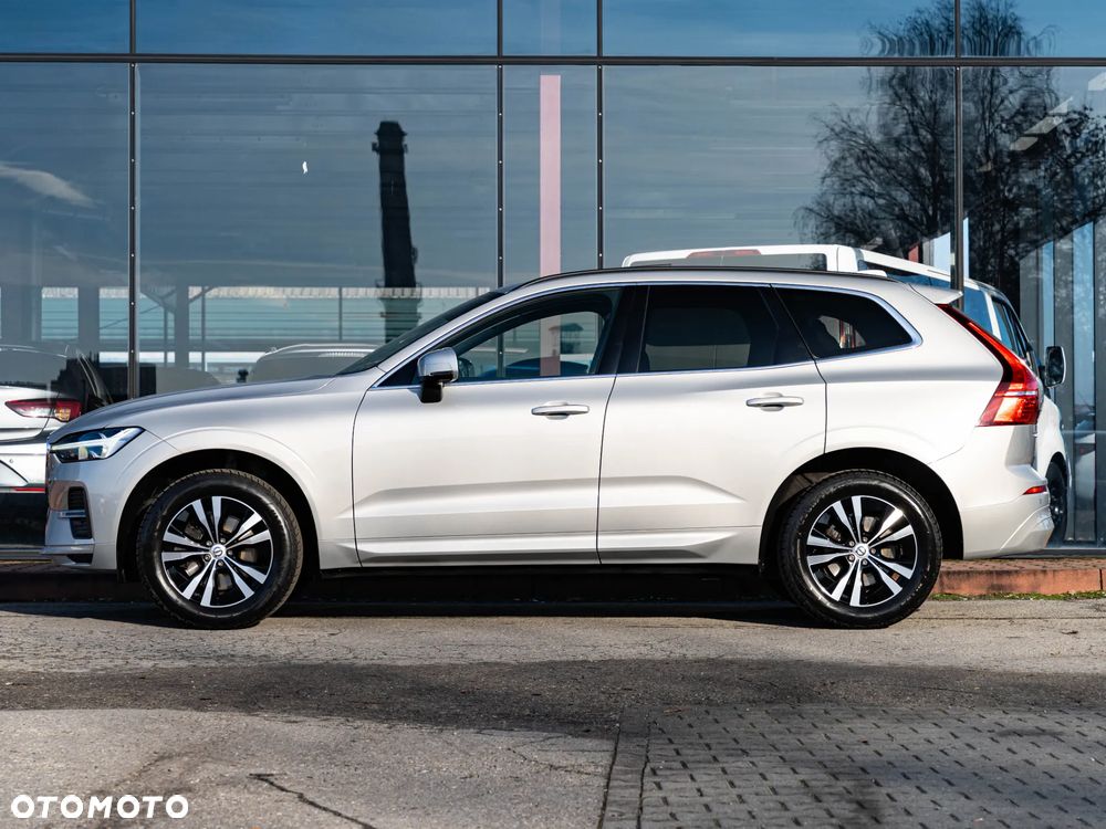 Volvo XC 60 B4 D Geartronic Momentum Pro - 18