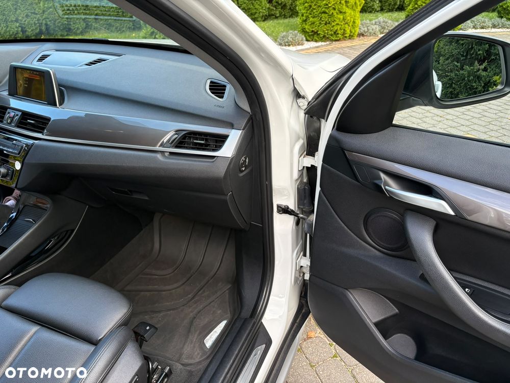 BMW X1 - 8