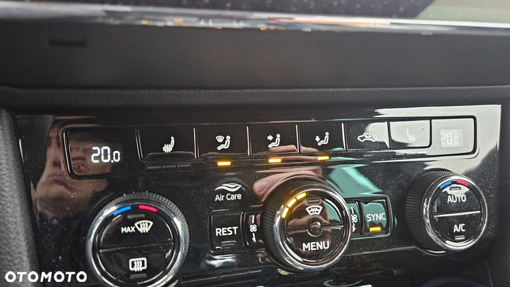 Skoda Superb 2.0 TDI SCR Sportline DSG - 15