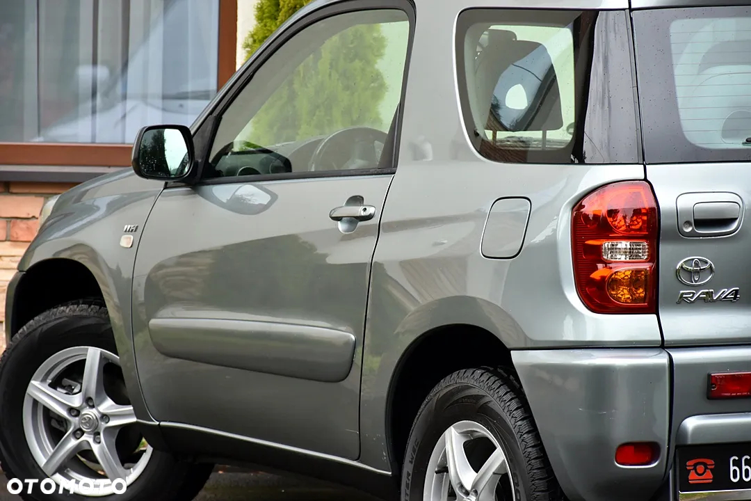 Toyota RAV4 4x4 Executive - 12