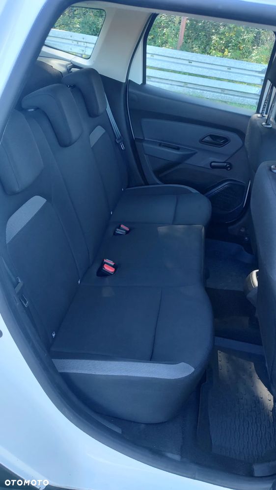 Dacia Duster 1.0 TCe Essential - 31