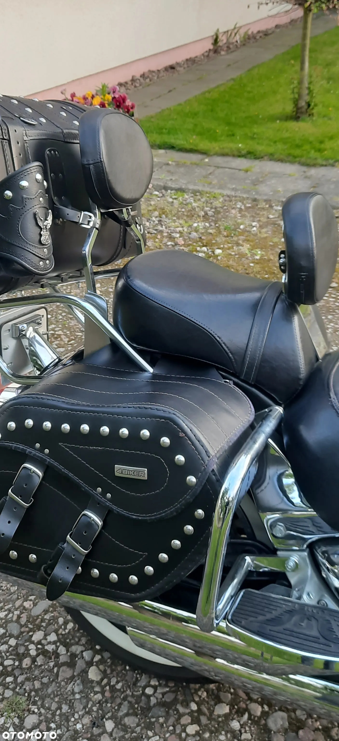 Suzuki Intruder - 5