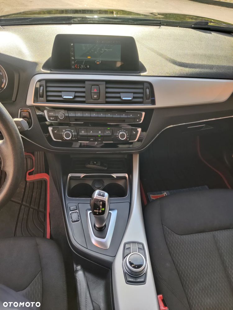 BMW Seria 1 - 22