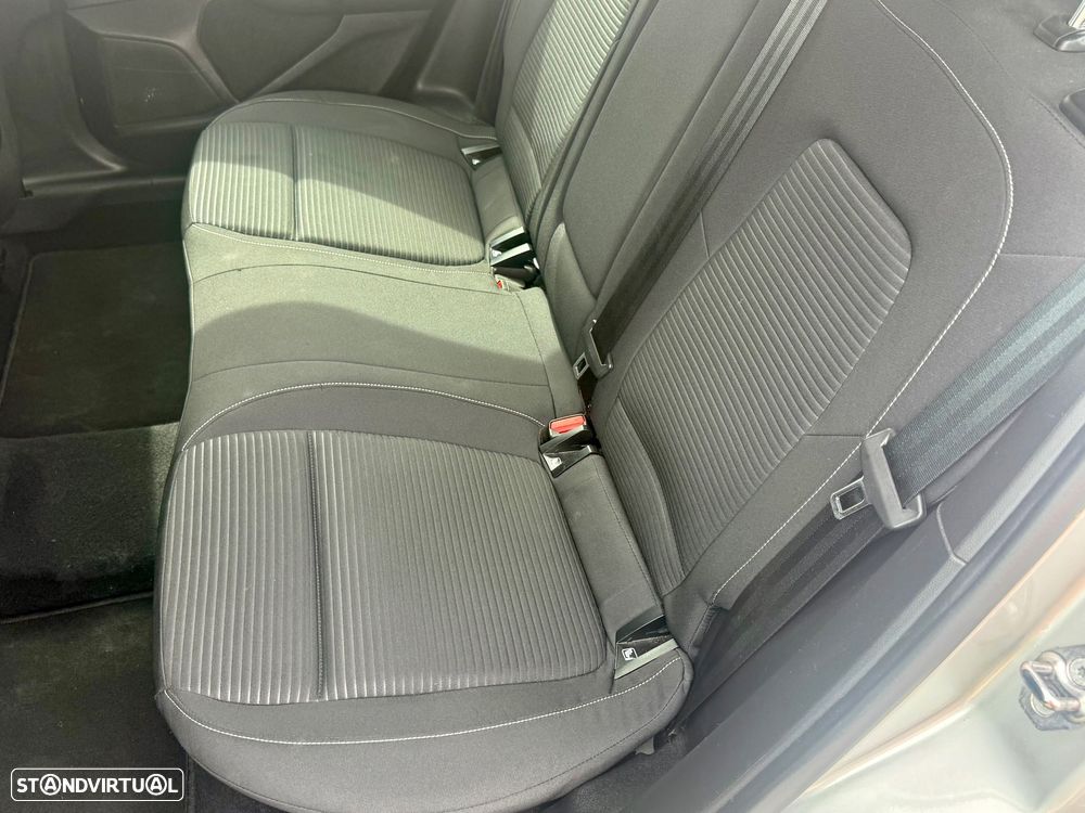 Ford Focus SW 1.5 TDCi EcoBlue Titanium - 40