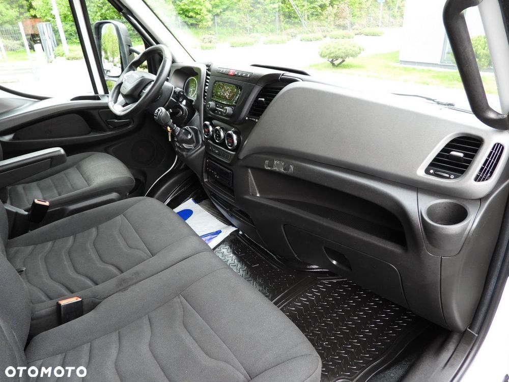 Iveco DAILY 72C18 PLANDEKA WINDA 14 PALET WEBASTO TEMPOMAT LEDY BLIŹNIACZE KOŁA KLIMATYZACJA  180KM - 40