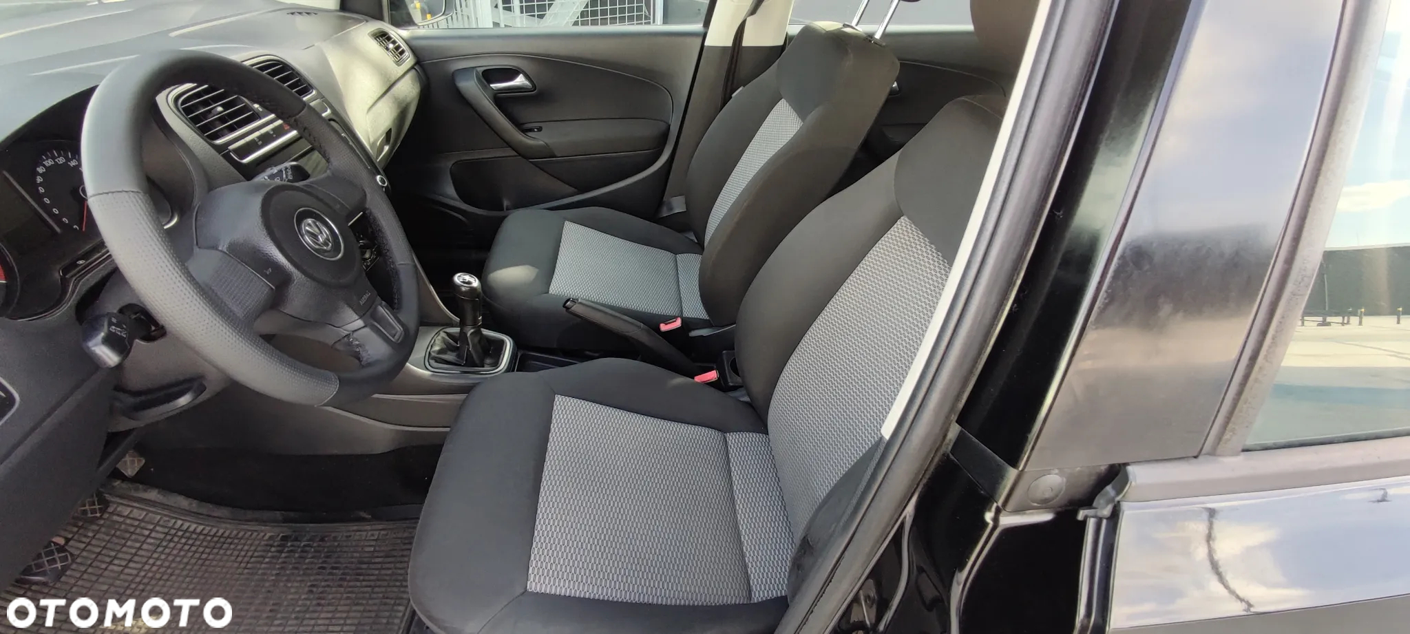 Volkswagen Polo 1.2 12V Comfortline - 20