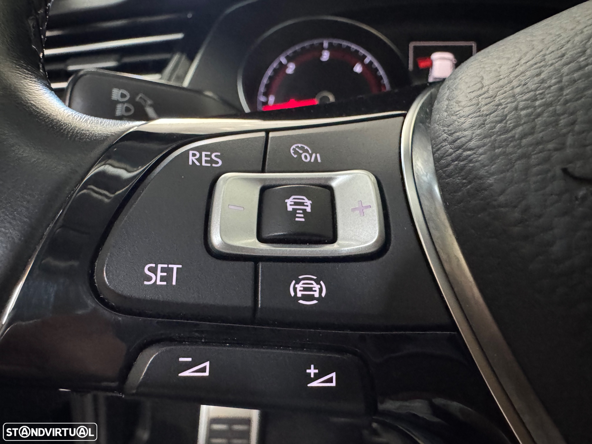 VW Arteon 2.0 TDI Elegance DSG - 26