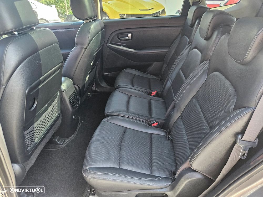 Kia Carens 1.7 CRDi ISG TX 7DCT - 20