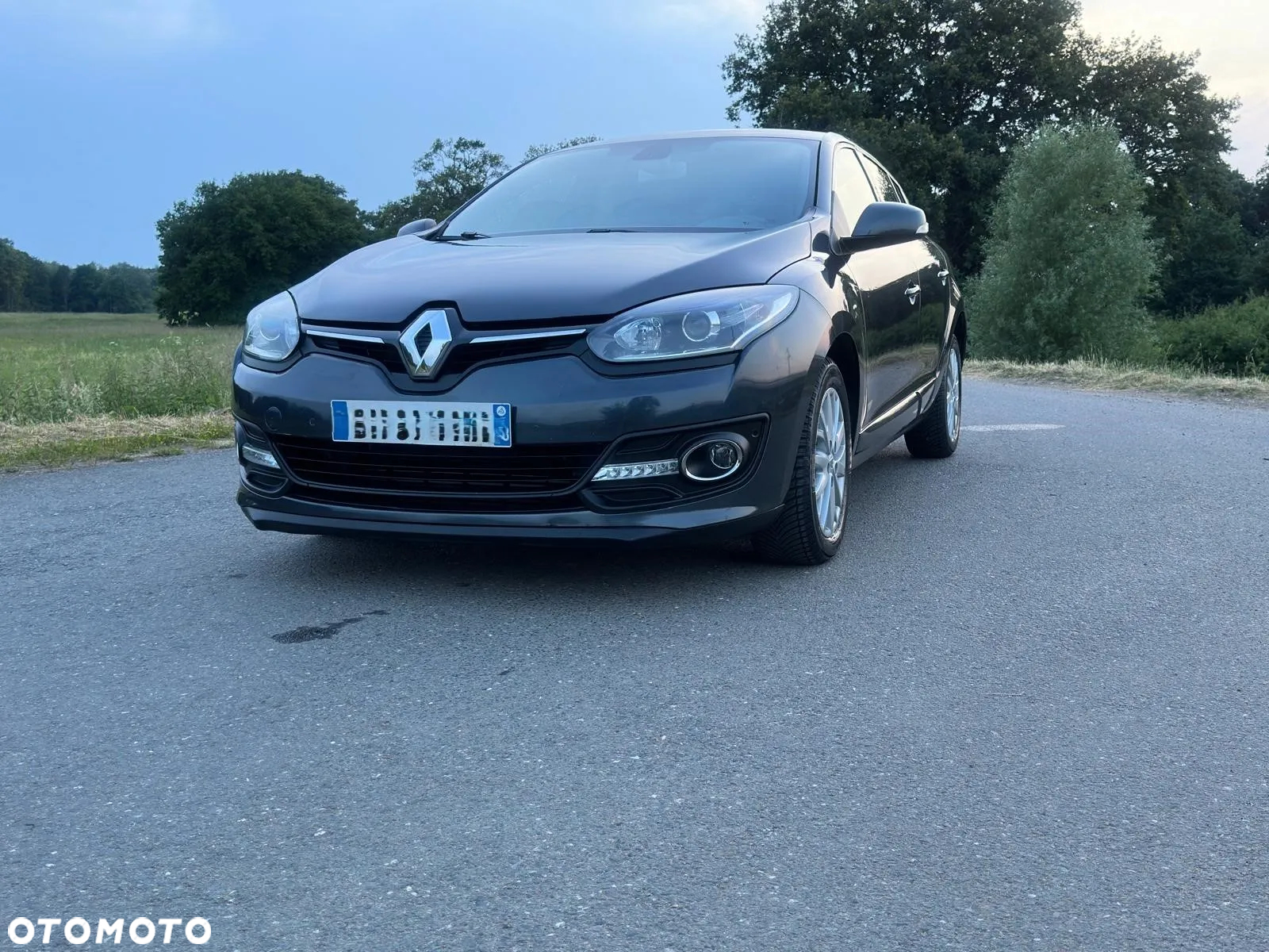 Renault Megane Grandtour BLUE dCi 115 BUSINESS EDITION - 11