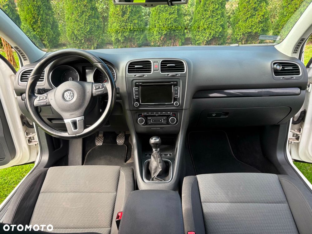 Volkswagen Golf 1.6 TDI BMT Comfortline - 9