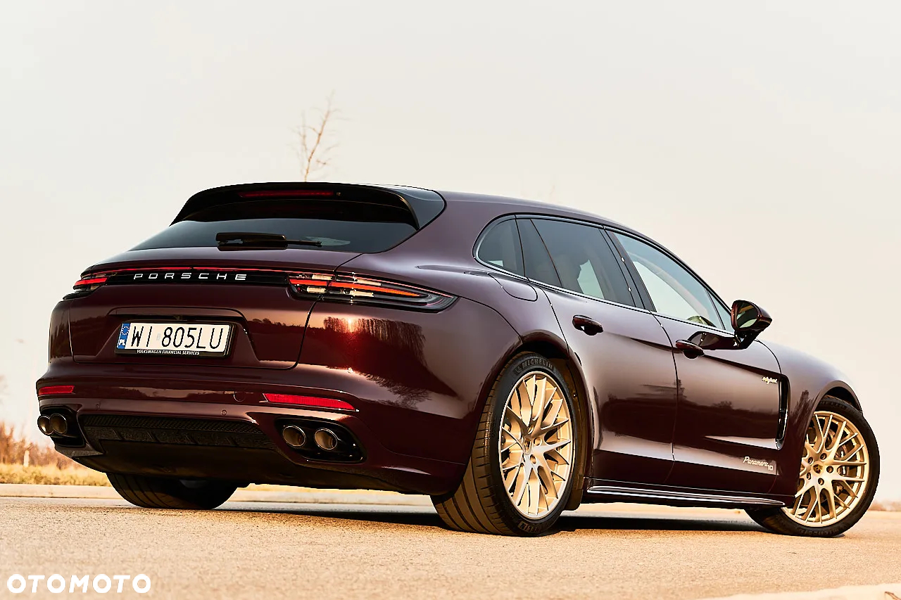 Porsche Panamera - 34