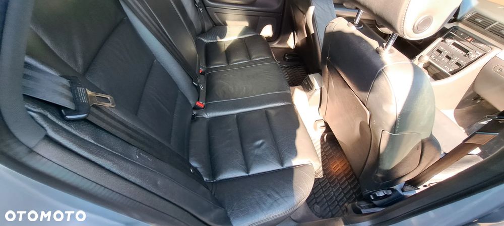 Audi A4 Avant 1.8 T - 24