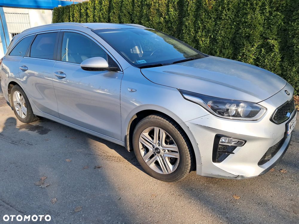 Kia Ceed - 1