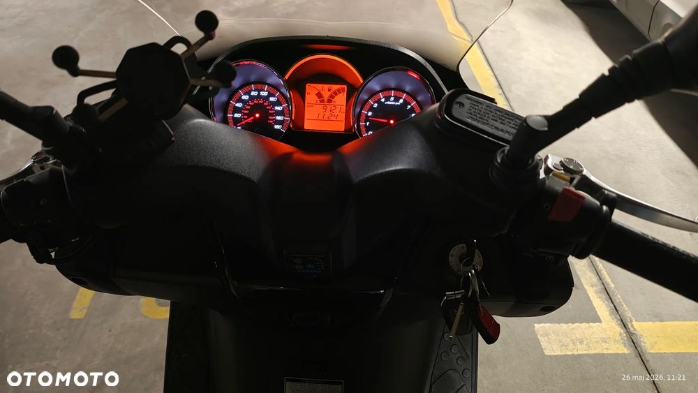 Kymco Downtown - 5
