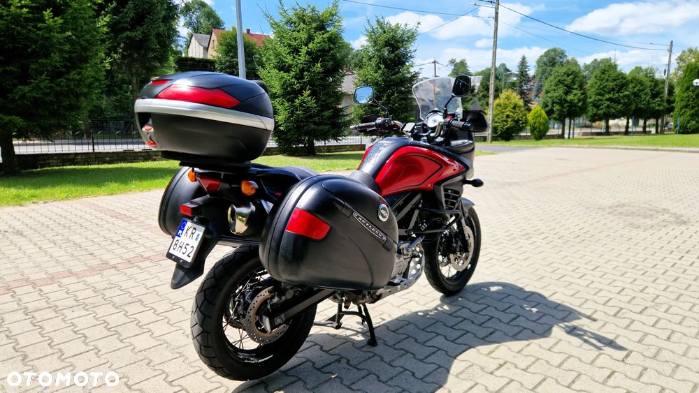 Suzuki V-STROM - 6