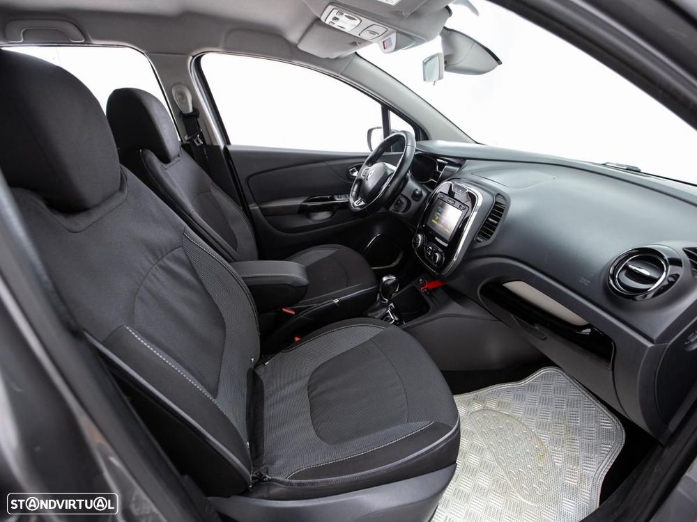 Renault Captur - 9