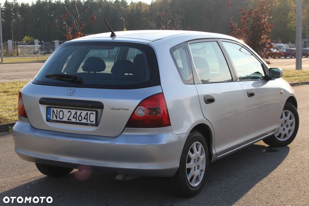 Honda Civic 1.4i - 4