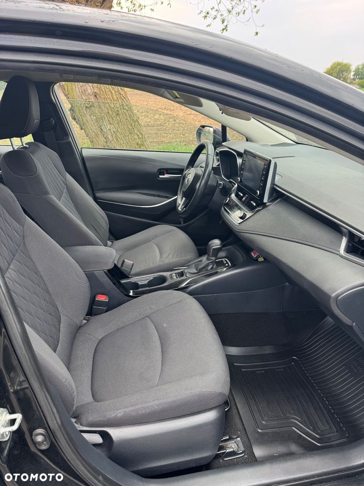 Toyota Corolla 1.8 Hybrid Club - 9