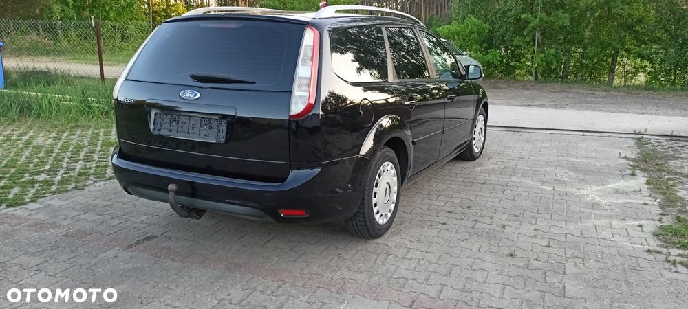 Ford Focus 1.6 TI-VCT Ambiente - 9