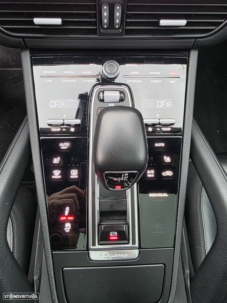 Porsche Cayenne Coupé E-Hybrid Tiptronic S - 33