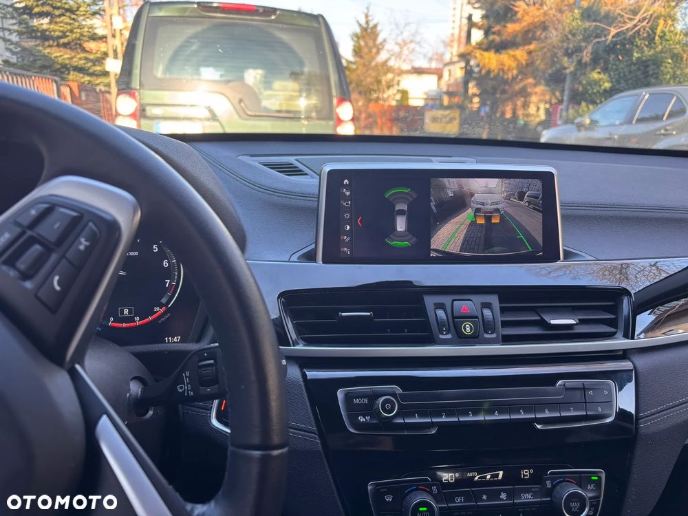 BMW X1 sDrive18i xLine - 16