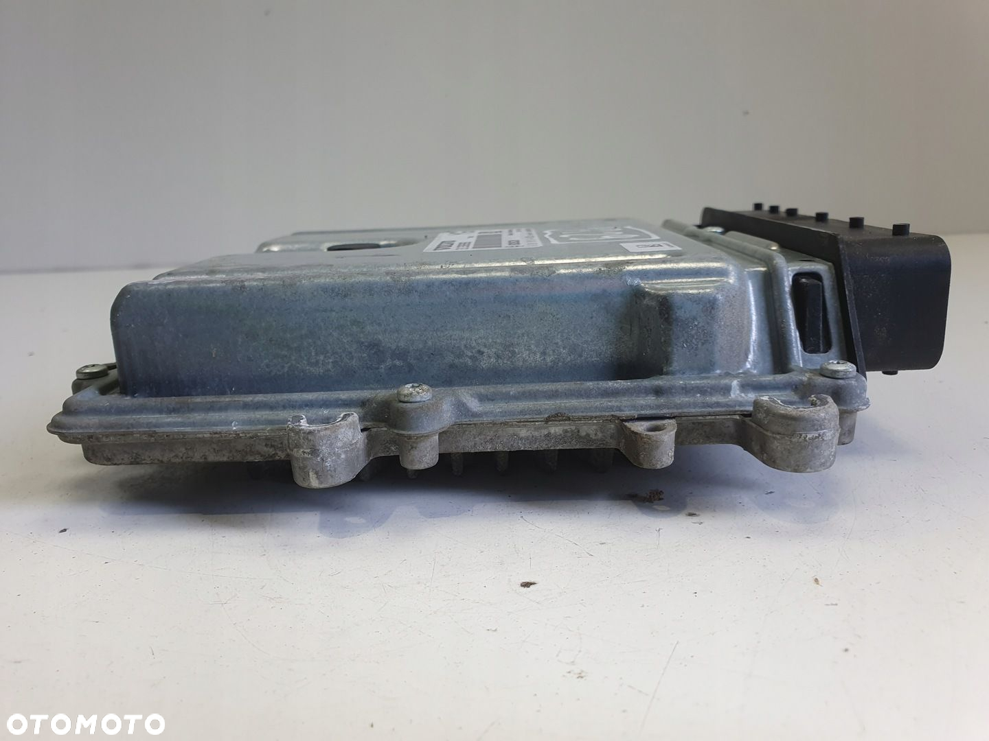 Volvo XC60 2.4 D5 STEROWNIK SILNIKA komputer 31392982 - 6