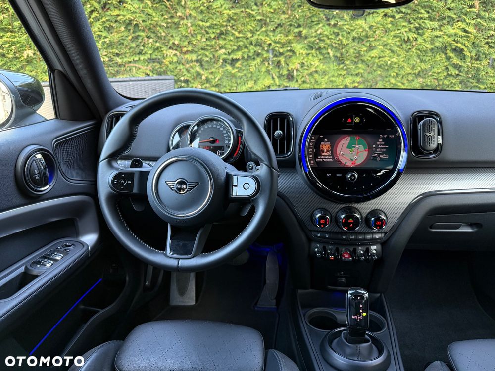 MINI Countryman Cooper SD ALL4 Classic Trim - 12