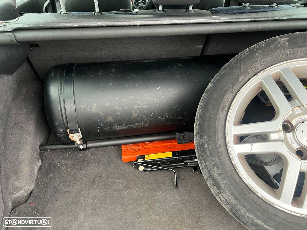 Ford Focus C-Max - 10